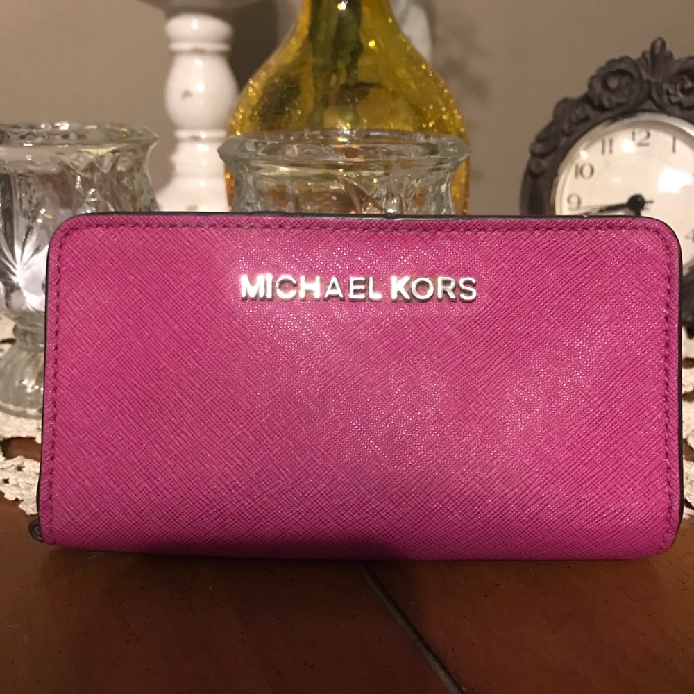 Michael Kors wallet